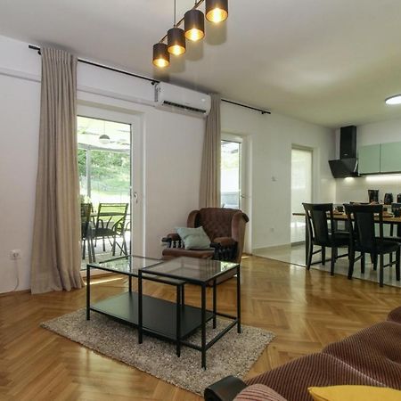 Roana In Porec - Istrien Екстер'єр фото
